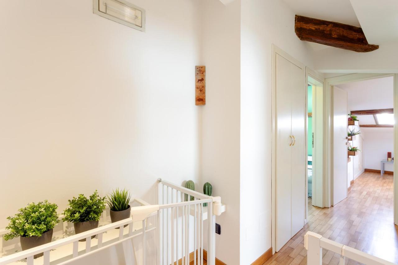 Casa Ginevra - 3 Minutes Walk From The Sea Appartement Livorno Buitenkant foto