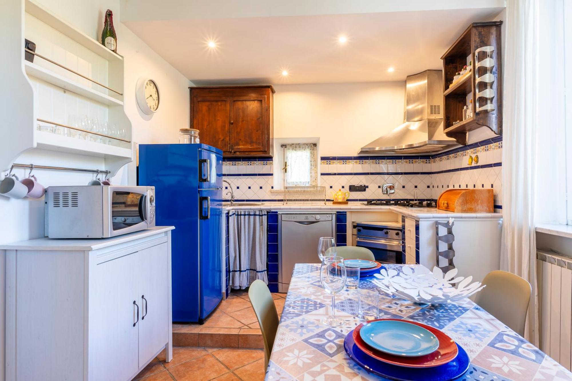 Casa Ginevra - 3 Minutes Walk From The Sea Appartement Livorno Buitenkant foto